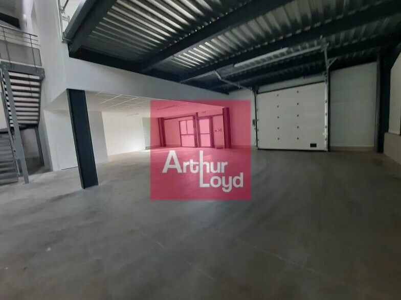 Local d’activités dans Clermont-Ferrand à louer - Photo intérieure – Image 3 sur 6