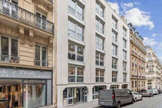 Plus de détails pour 18 Rue Jean Giraudoux, Paris - Bureau à louer