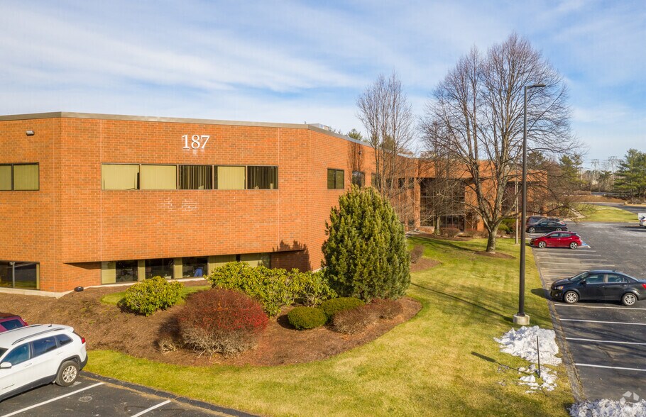 187 Ballardvale St, Wilmington, MA à louer - Photo de l’immeuble – Image 2 sur 13