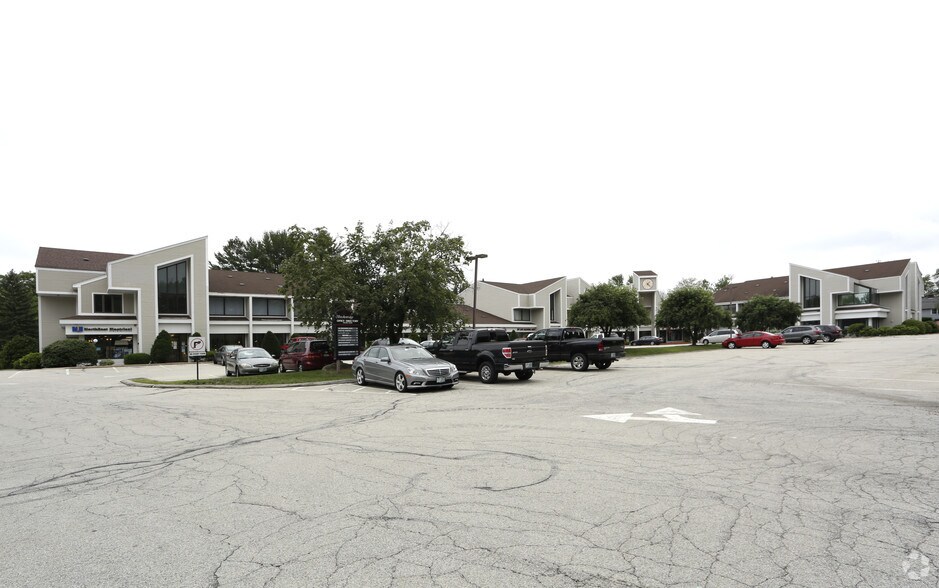 254 N Broadway, Salem, NH à vendre - Photo de l’immeuble – Image 3 sur 70