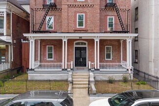 Plus de détails pour 95 Buena Vista Ave, Yonkers, NY - Logement à vendre