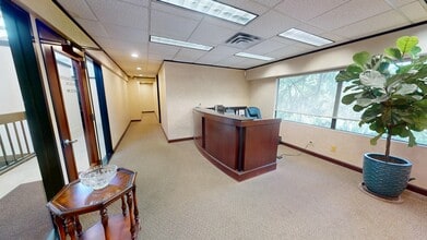 12466 Los Indios Trl, Austin, TX à vendre Photo intérieure– Image 2 sur 11