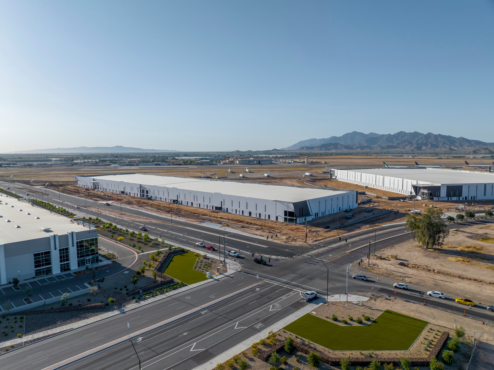 14555 W Yuma Rd, Goodyear, AZ à louer Photo de l’immeuble– Image 1 sur 1