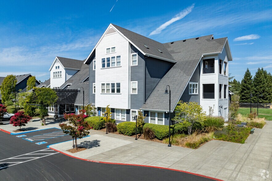 1005 Gravenstein Hwy, Sebastopol, CA à vendre - Photo principale – Image 1 sur 3