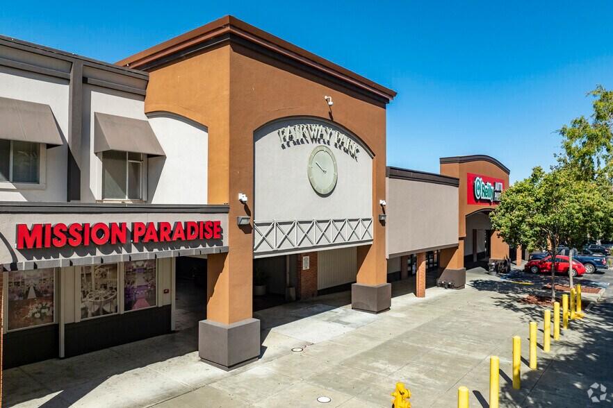 31123 Mission Blvd, Hayward, CA à louer - Photo de l’immeuble – Image 2 sur 14