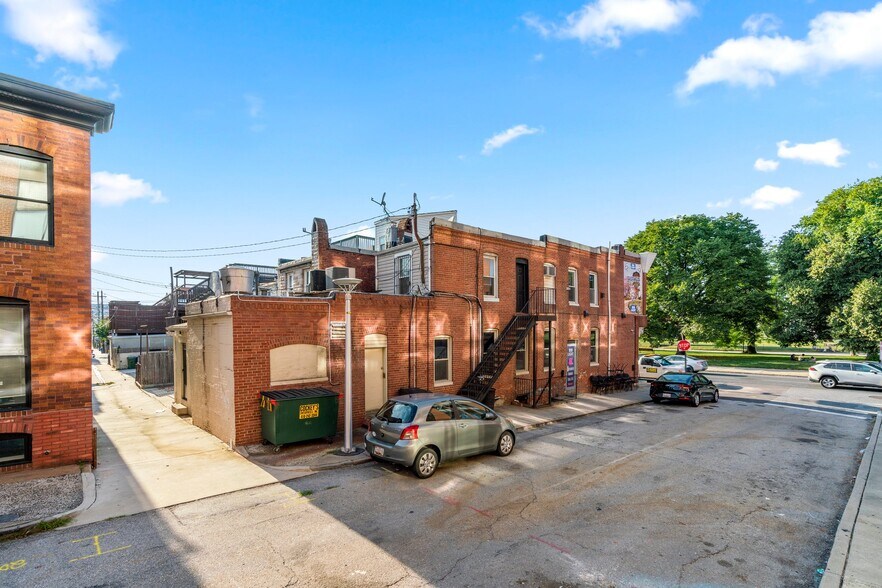 2819 Eastern Ave, Baltimore, MD à vendre - Photo de l’immeuble – Image 3 sur 37