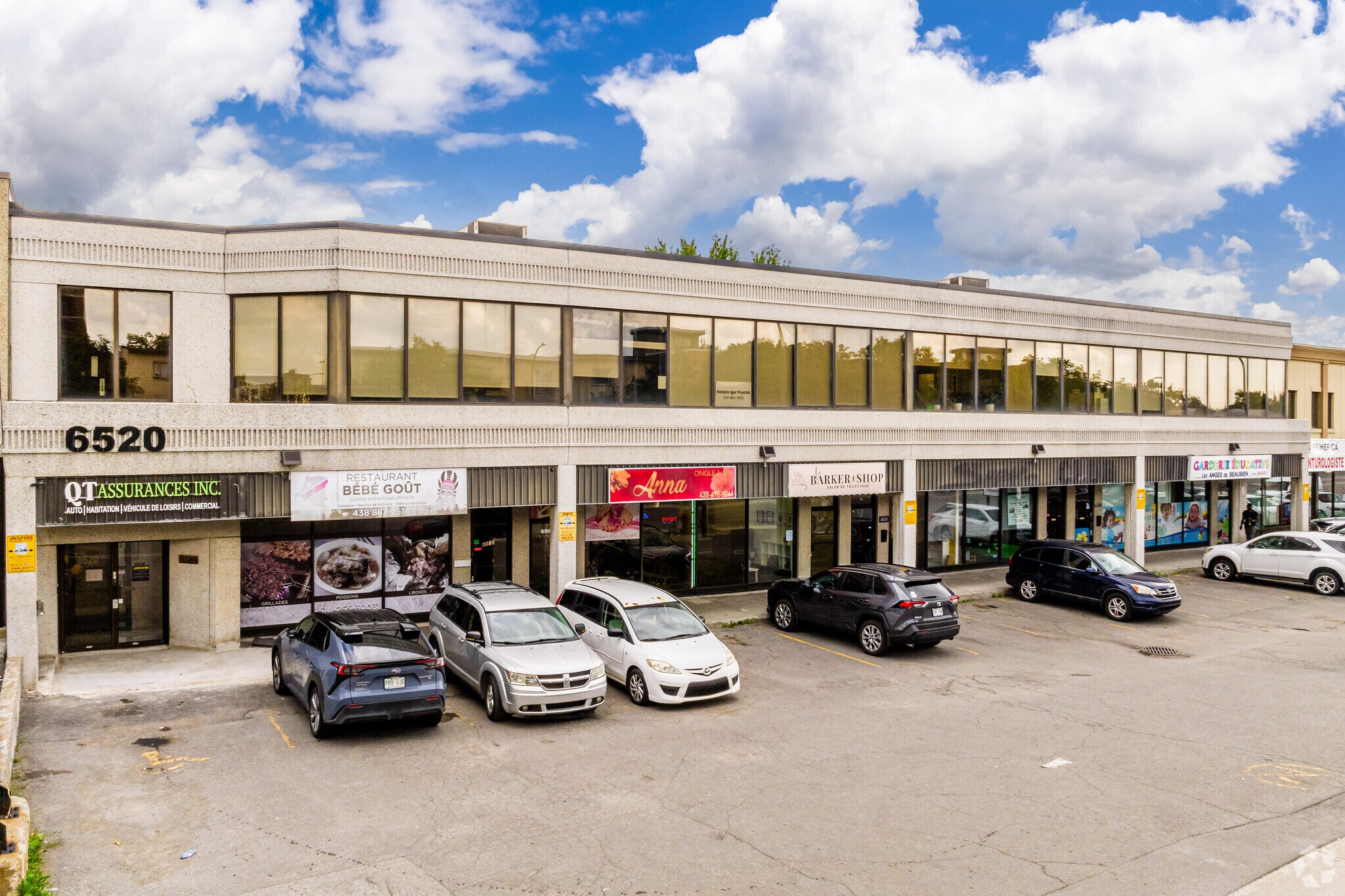 6508-6520 Rue Beaubien E, Montréal, QC à louer Photo principale– Image 1 sur 5