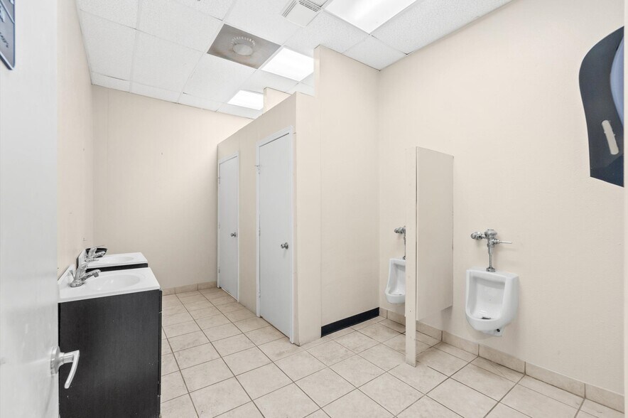 3115 Fry Rd, Katy, TX à louer - Photo intérieure – Image 2 sur 25