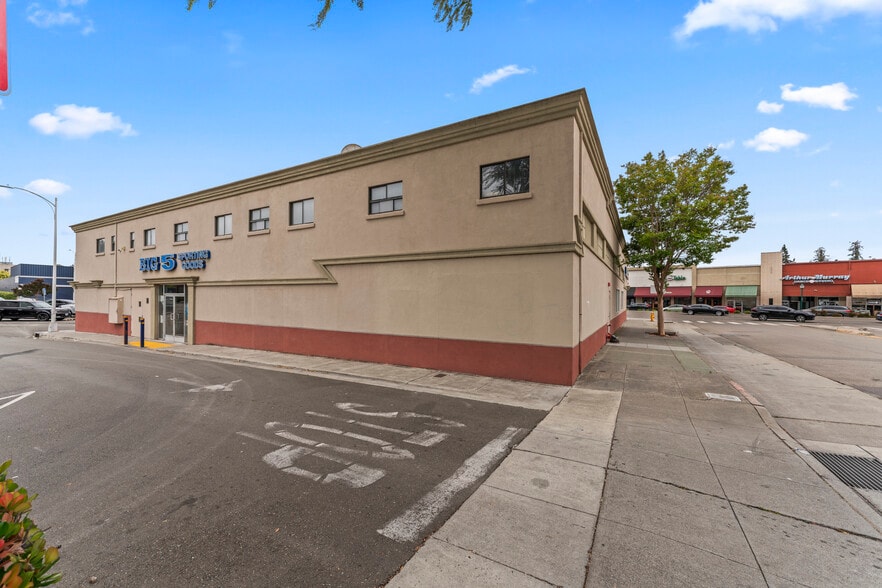 22400-22412 Foothill Blvd, Hayward, CA à vendre - Photo de l’immeuble – Image 2 sur 8