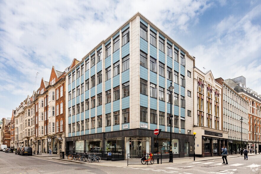 70 Margaret St, Londres à louer - Photo principale – Image 1 sur 3