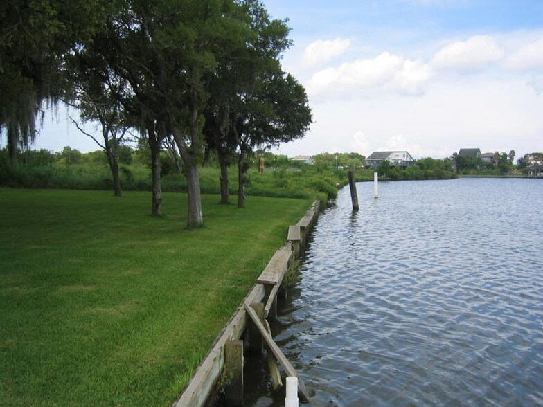4300 Whispering Dr, Dickinson, TX à vendre - Autre – Image 2 sur 3