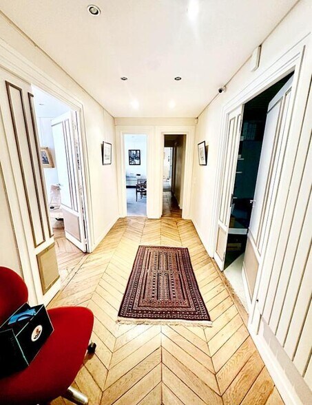 Bureau dans Paris à vendre - Photo intérieure – Image 2 sur 5