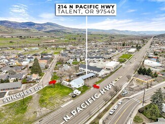 Plus de détails pour 214 N Pacific Hwy, Talent, OR - Spécialisé à vendre