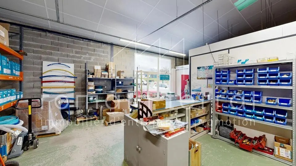 Local d’activités dans Feytiat à louer - Photo intérieure – Image 1 sur 7