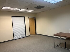 7567 Amador Valley Blvd, Dublin, CA à louer Photo intérieure– Image 2 sur 4