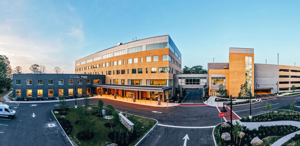 11 Rock Row, Westbrook, ME à louer - Photo de l’immeuble – Image 1 sur 20