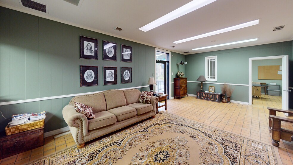 110 N Main St, Henderson, TX à vendre - Photo de l’immeuble – Image 3 sur 19