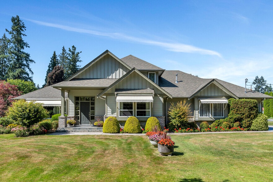 18601 88 Av, Surrey, BC à vendre - Photo de l’immeuble – Image 2 sur 5