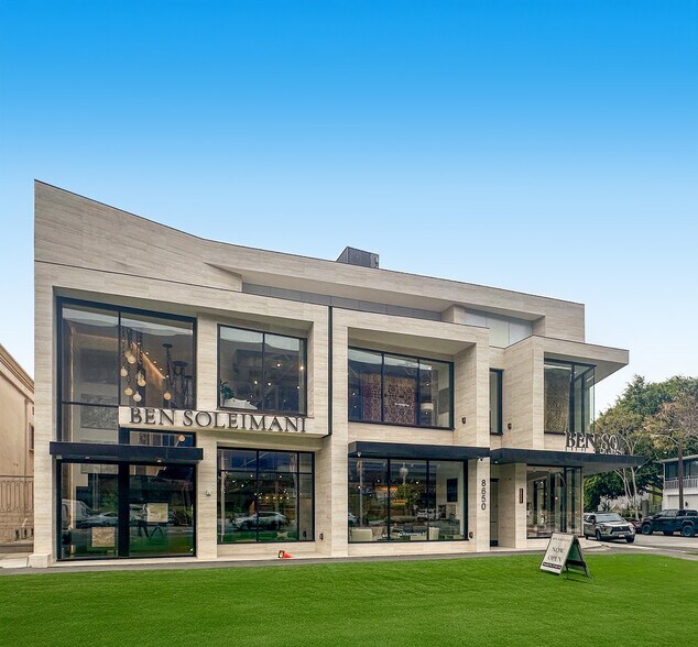 8650 Melrose Ave, West Hollywood, CA à louer - Photo de l’immeuble – Image 3 sur 5