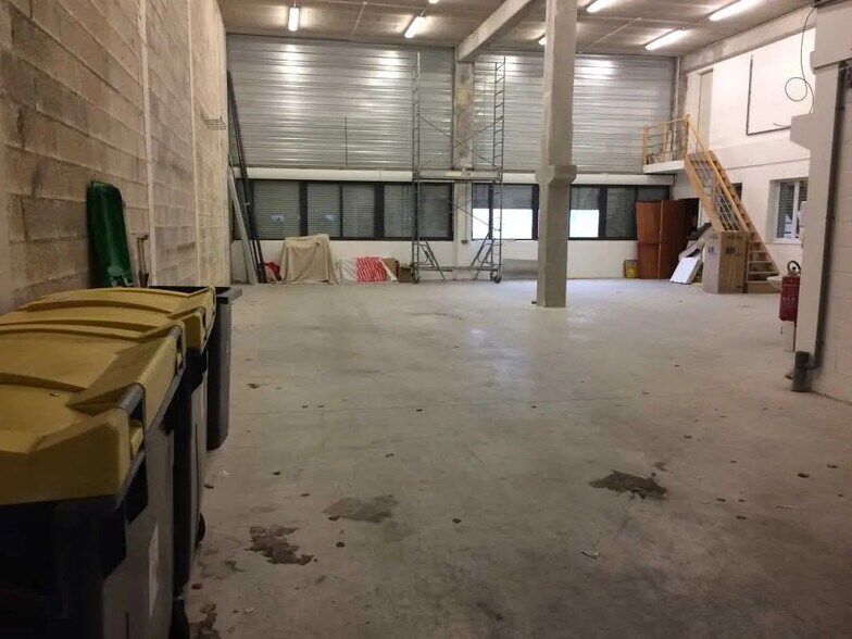 Industriel/Logistique dans Soissons à vendre - Photo de l’immeuble – Image 2 sur 2