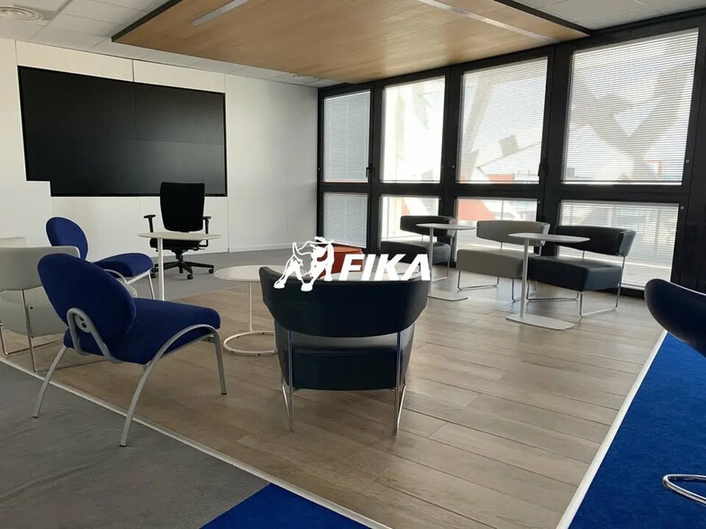 Bureau dans Toulouse à louer - Photo de l’immeuble – Image 2 sur 6