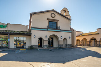 2040-2240 El Camino Real, Atascadero, CA à louer Photo de l’immeuble– Image 2 sur 45