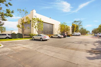 Plus de détails pour 3505 Cadillac Ave, Costa Mesa, CA - Bureau/Local commercial à louer