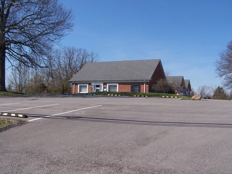 7577 Alexandria Pike, Alexandria, KY à louer - Photo de l’immeuble – Image 3 sur 7