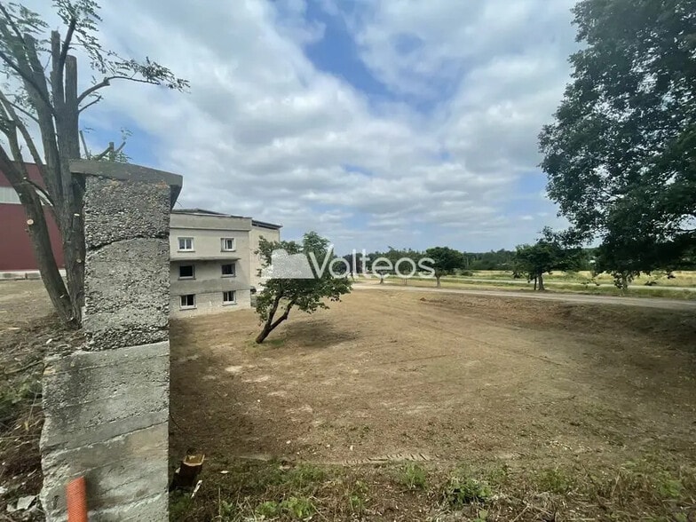 Terrain dans Campsas à vendre - Photo de l’immeuble – Image 2 sur 16