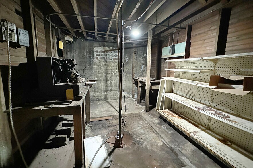 1801 Wood St, Elkhart, IN à vendre - Photo de l’immeuble – Image 2 sur 33