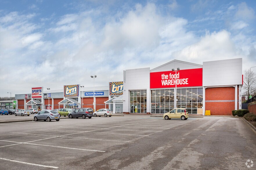 New Century St, Stoke On Trent à louer - Photo principale – Image 1 sur 2