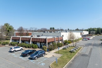 Plus de détails pour 317 Fairfield Rd, Howell, NJ - Bureau, Industriel/Logistique à louer