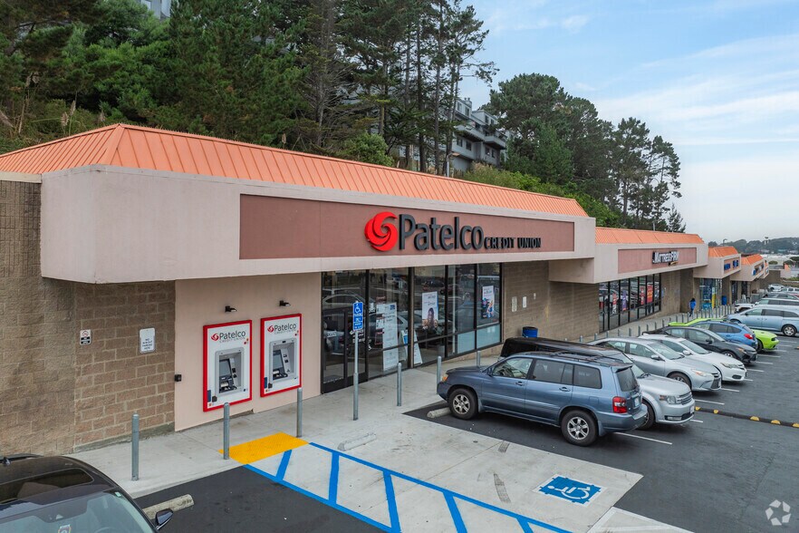 314-350 Gellert Blvd, Daly City, CA à louer - Photo de l’immeuble – Image 2 sur 14