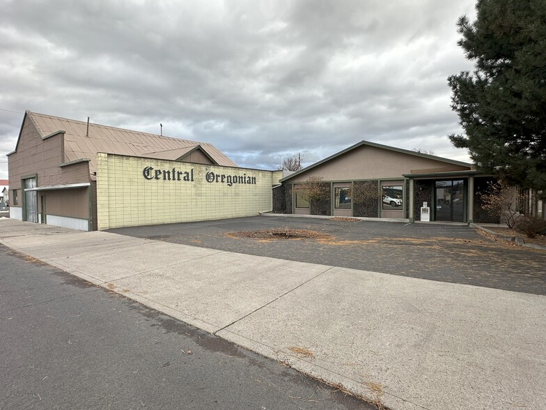 574 N Main St, Prineville, OR à vendre - Photo principale – Image 1 sur 9