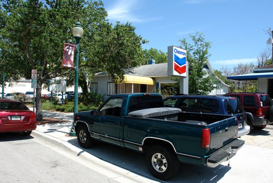 1818 Main St, Sarasota, FL à vendre - Photo de l’immeuble – Image 2 sur 4