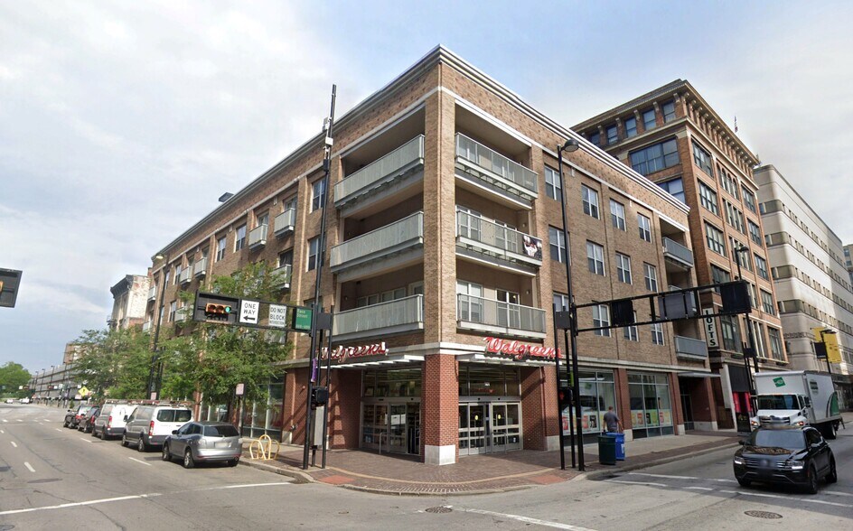601 Race St, Cincinnati, OH à louer - Photo de l’immeuble – Image 2 sur 3