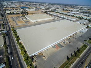 480 E North Ave, Fresno, CA à louer Aérien– Image 1 sur 1