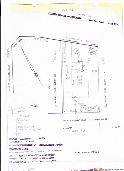 Crooked Hill Rd, Brentwood, NY à vendre - Photo de l’immeuble – Image 2 sur 3