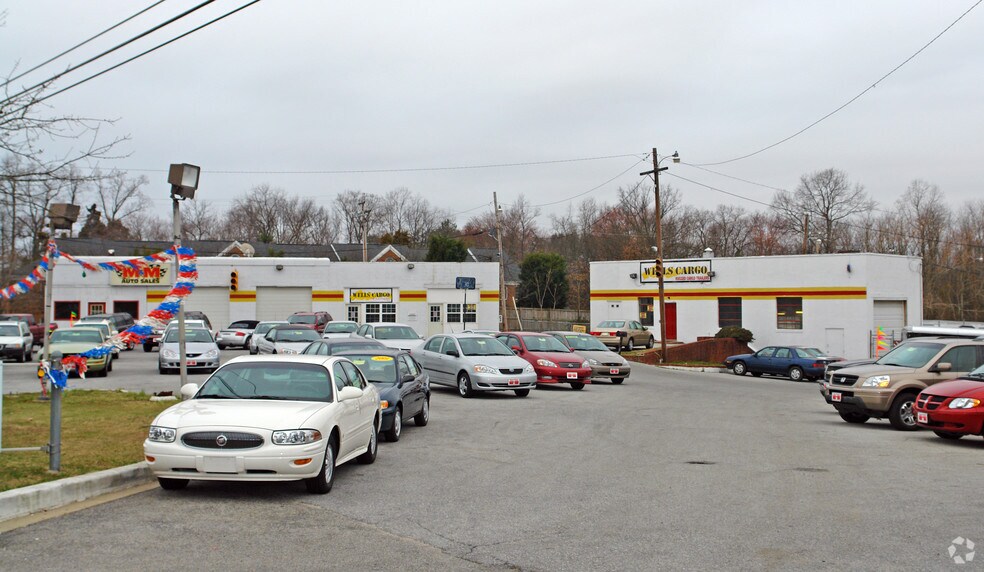 2245 Crain Hwy, Waldorf, MD à vendre - Photo de l’immeuble – Image 2 sur 5