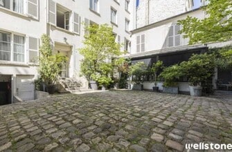 112 Rue De Charenton, Paris à louer Photo de l’immeuble– Image 1 sur 6