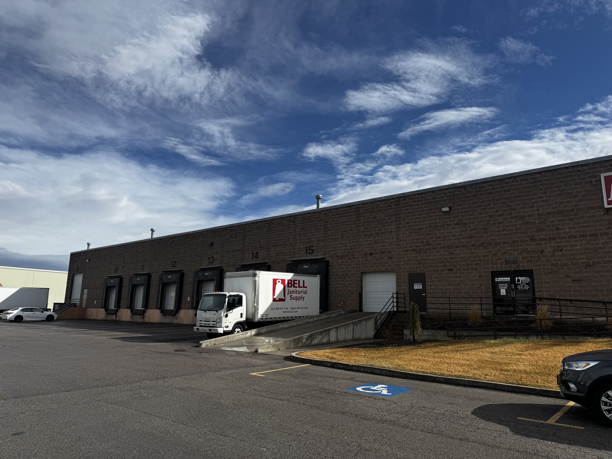 4464 W 2100 S, Salt Lake City, UT à louer Photo intérieure– Image 1 sur 17