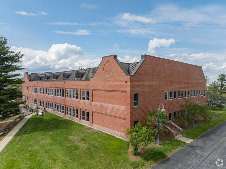 27 Jackson Rd, Devens, MA à louer - Photo de l’immeuble – Image 2 sur 6