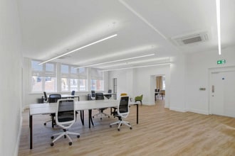 155 Curtain Rd, Londres à louer Photo intérieure– Image 1 sur 10