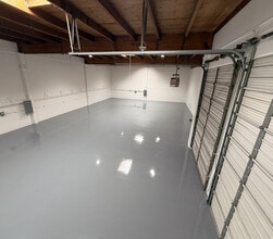 500 Howland St, Redwood City, CA à louer Photo intérieure– Image 1 sur 6