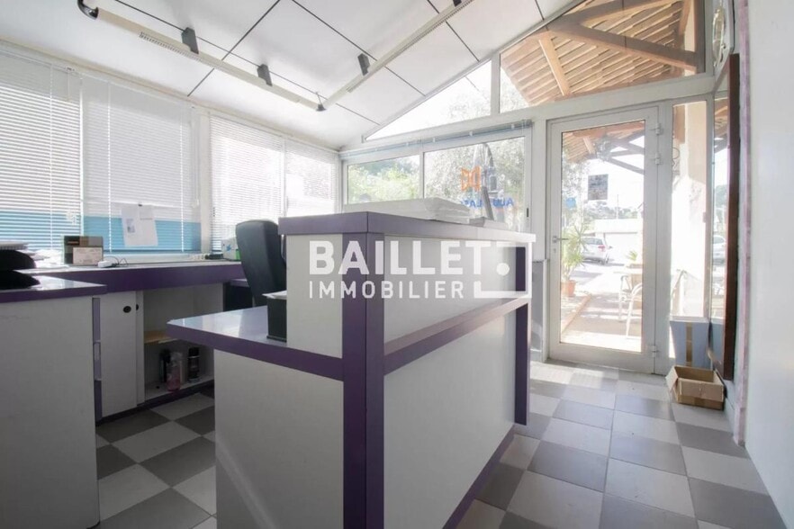 Bureau dans Cagnes-sur-Mer à louer - Photo intérieure – Image 3 sur 4