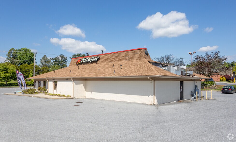 761 Hanover Pike, Hampstead, MD à vendre - Photo de l’immeuble – Image 2 sur 4