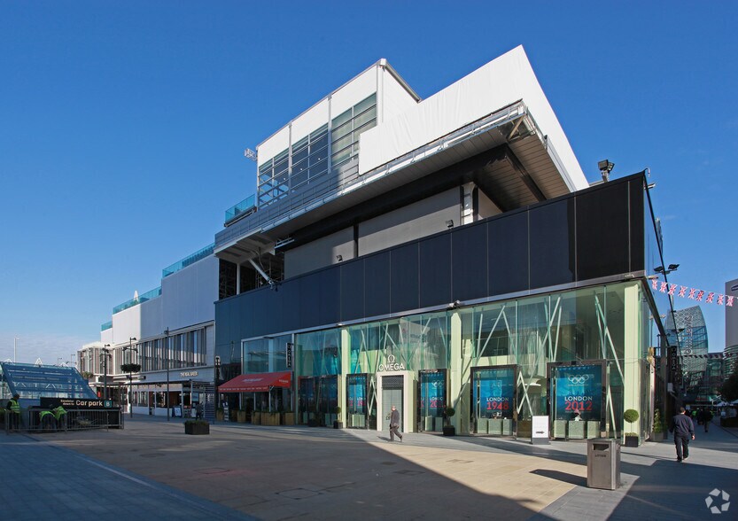 157-213 Montfichet Rd, Londres à louer - Photo de l’immeuble – Image 3 sur 18