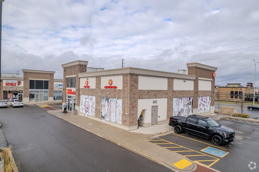 2730 N Park Dr, Brampton, ON à louer - Photo de l’immeuble – Image 2 sur 3