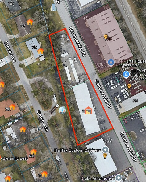 702 Commercial Dr, Holly Hill, FL à louer - Photo de l’immeuble – Image 2 sur 14