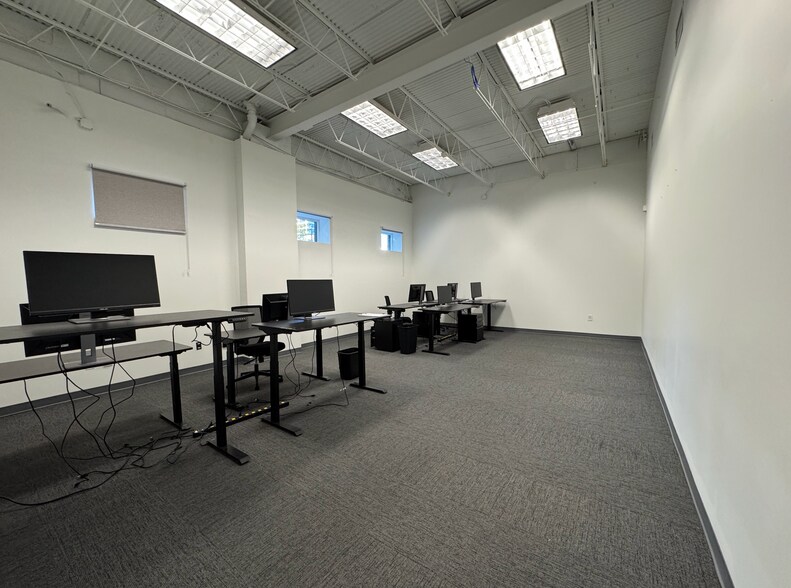 1120 Curran St NW, Atlanta, GA à louer - Photo de l’immeuble – Image 3 sur 7